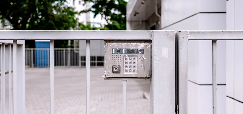 Gate Locks For Metal Gates in Parkway, California