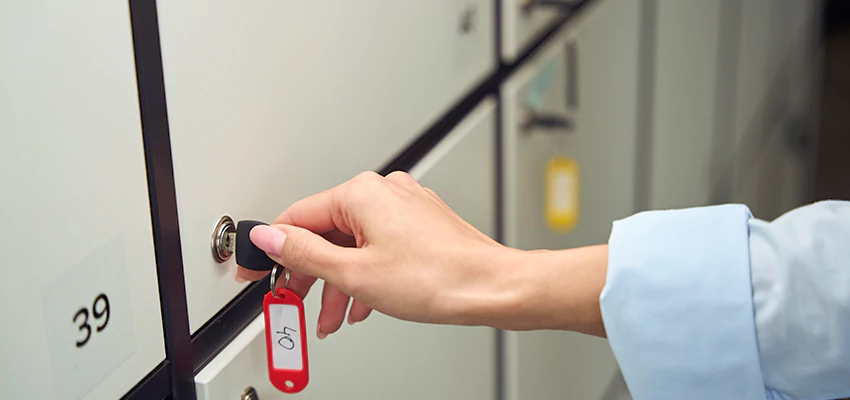 Upgrading File Cabinet Locks in Parkway, California